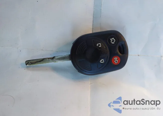 1FADP3F27EL141408: 44328724