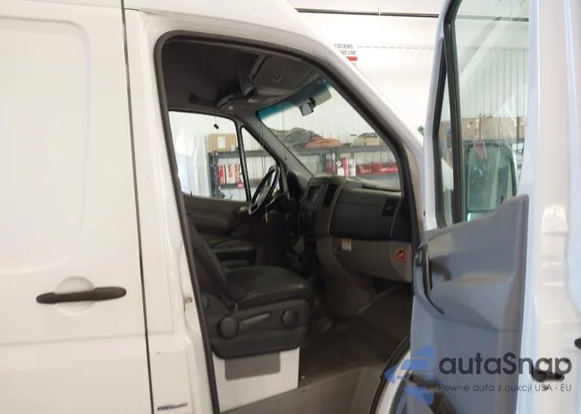 WD3PE7CC2D5806438: 44328762