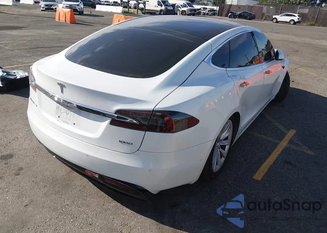 5YJSA1E20JF247866: 44328809