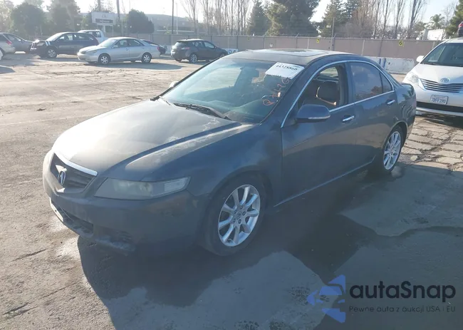 JH4CL95814C002673: 44328860