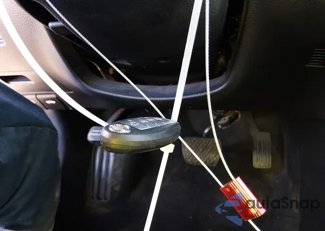 1N4AL3APXFN348673: 44328875