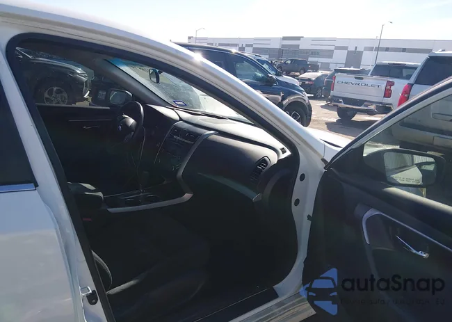 1N4AL3APXFN348673: 44328875