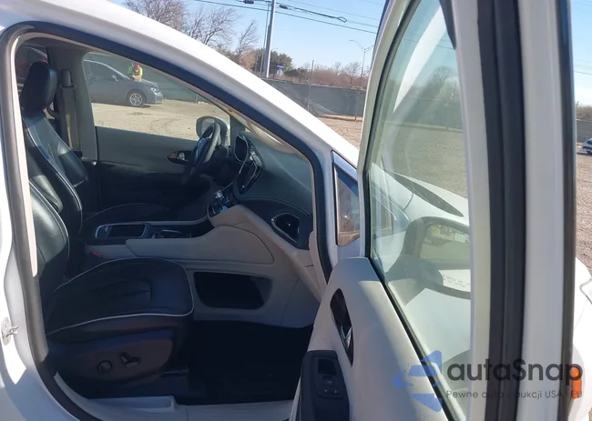 2C4RC1S71PR626431: 44328902