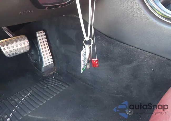 55SWF6EB2GU114680: 44328947