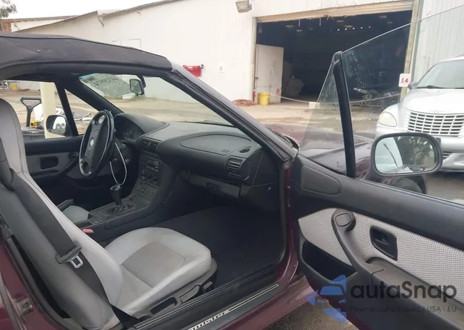 4USCH7326VLE04550: 44329974