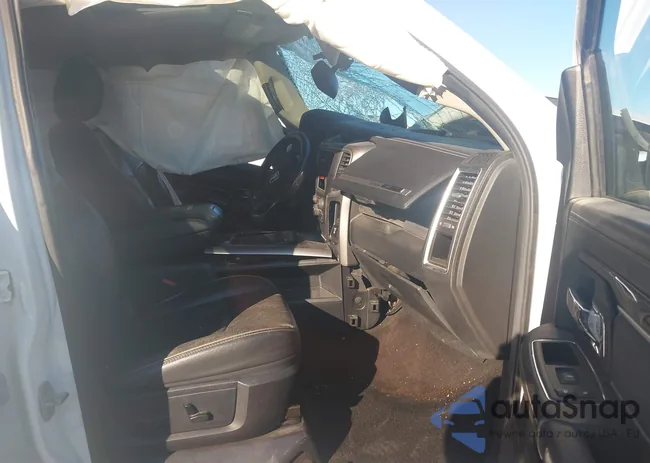 1C6RR7PM3ES355830: 44329984