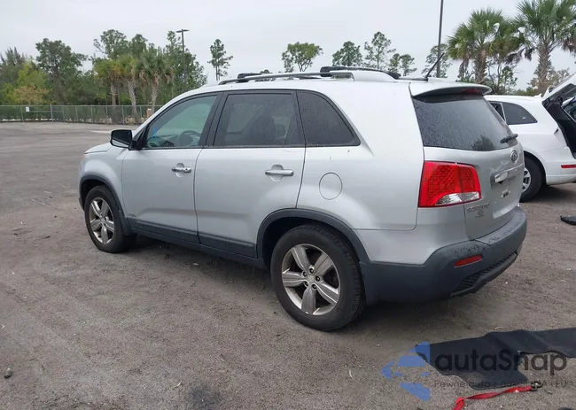 5XYKUDA63DG325040: 44329996