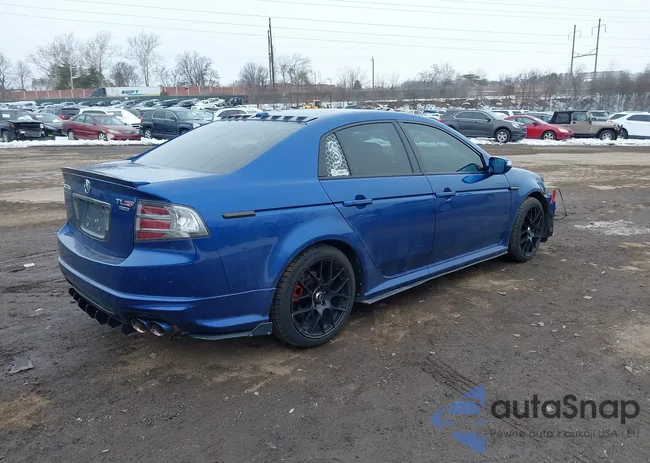 19UUA76588A045981: 44330048