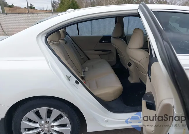 1HGCR3F95DA026086: 44330077