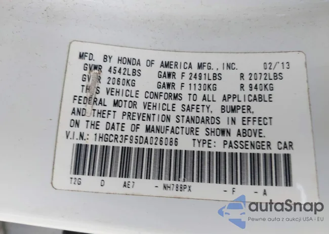 1HGCR3F95DA026086: 44330077