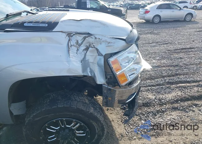 1GC1KYE88BF176421: 44330084