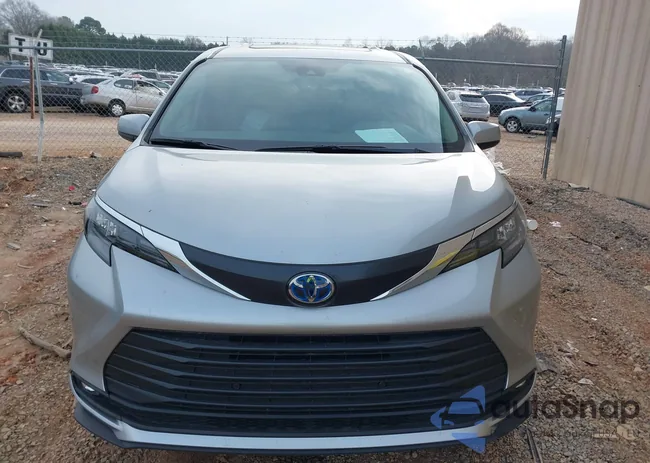 5TDYRKEC4SS227585: 44330171