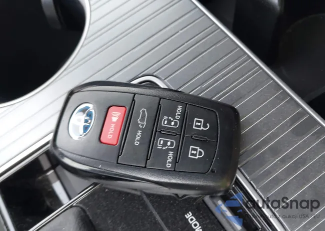 5TDYRKEC4SS227585: 44330171