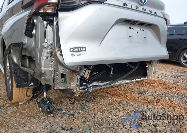 5TDYRKEC4SS227585: 44330171