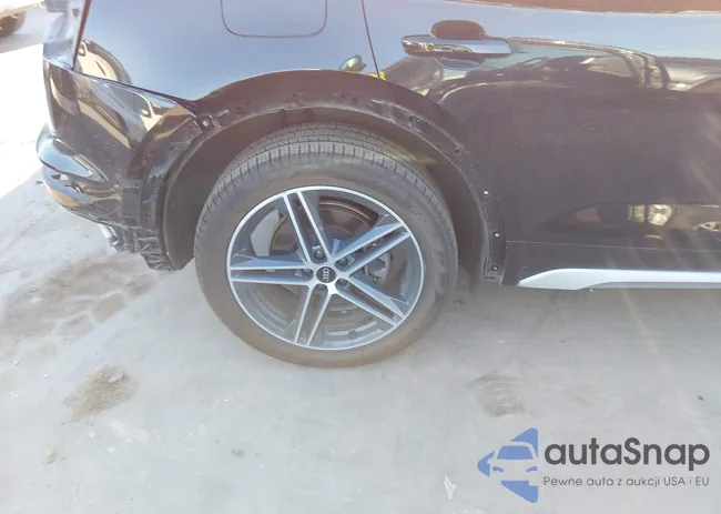 WA1E2AFY1M2032446: 44330188