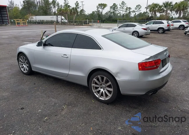 WAURFAFR6BA040563: 44330242