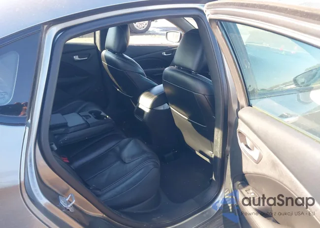 1C3CDFCA7DD178872: 44330278