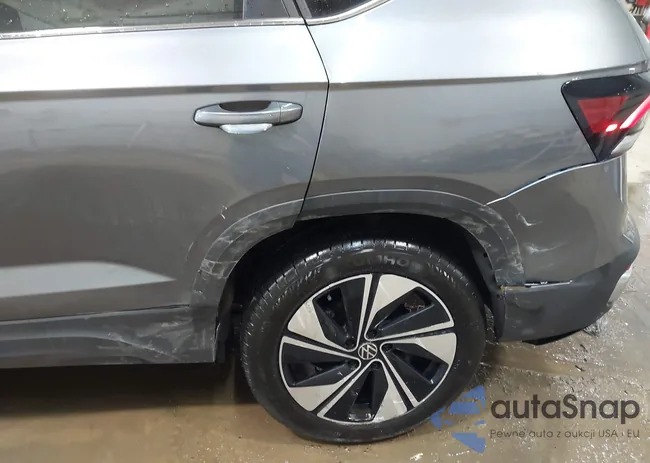 3VVUC7B21SM047362: 44330378