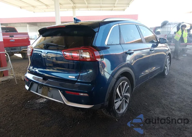 KNDCE3LC6J5126907: 44330383