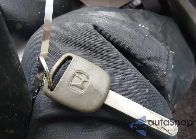 2HGFB2F84CH312420: 44330567