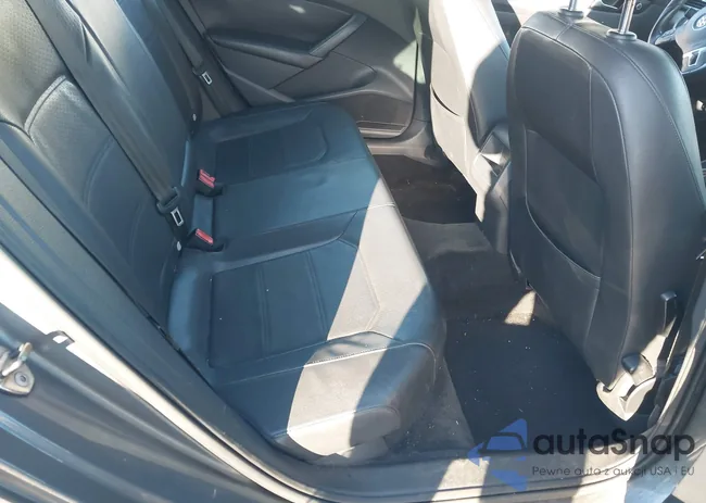 1VWBP7A33CC043284: 44330569