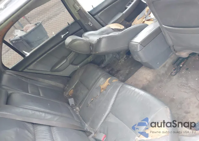 1HGCM66585A029675: 44330570