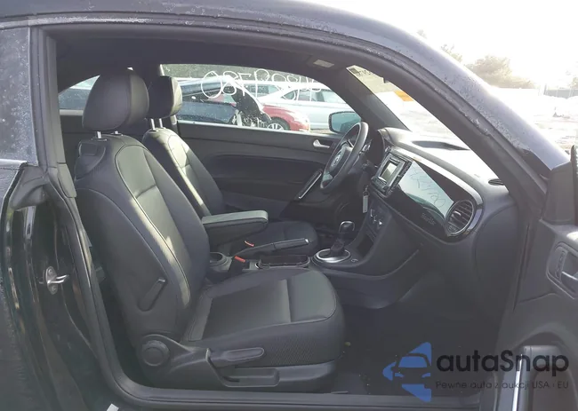 3VWF17AT9GM609262: 44329780