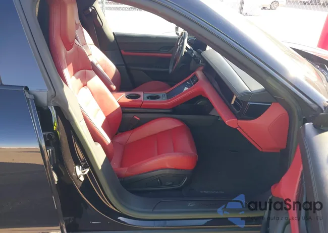 WP0AA2Y1XPSA13589: 44329786