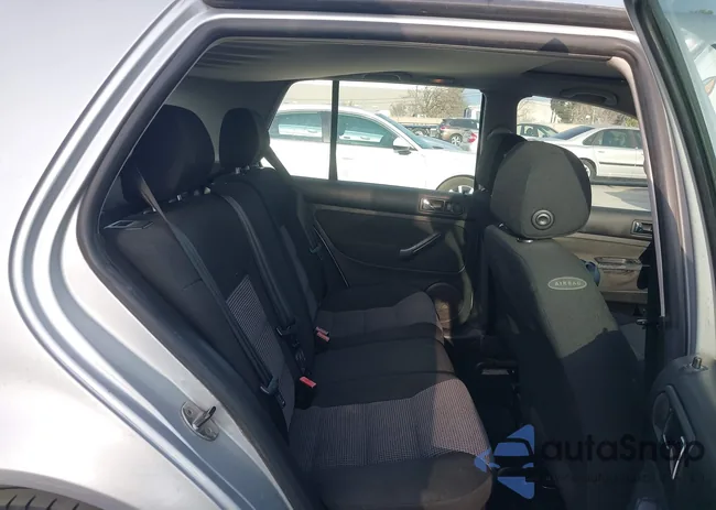 9BWGR61J754005815: 44329827