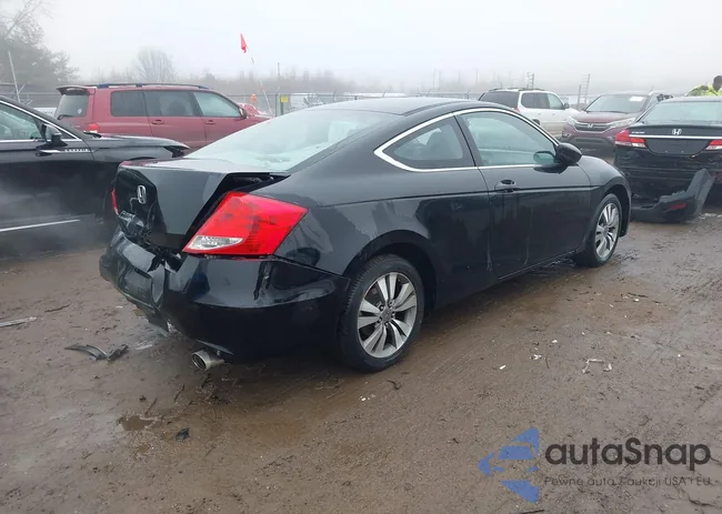 1HGCS1B3XBA016757: 44329881