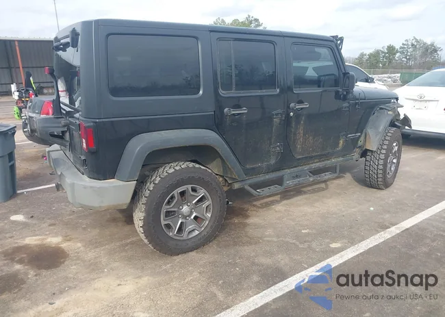 1C4BJWDG8JL814753: 44330978