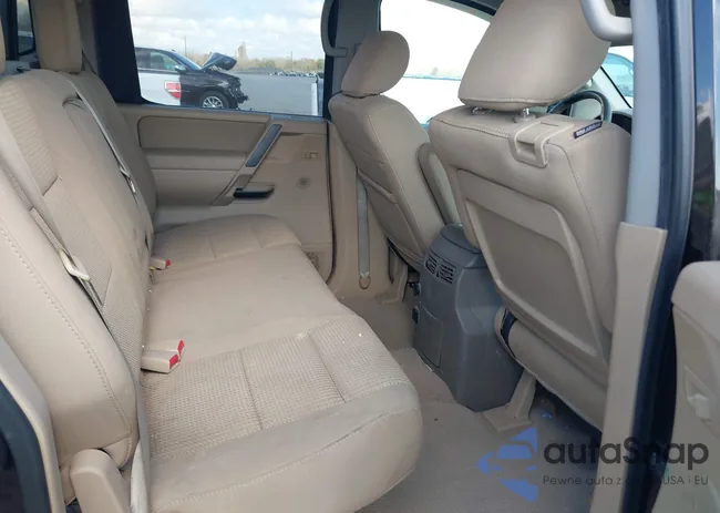 1N6BA0ED7EN509236: 44331025