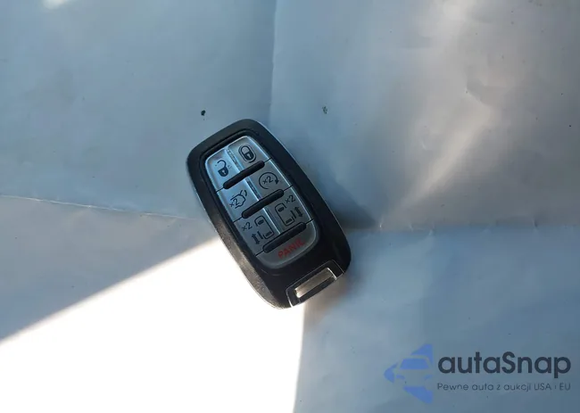 2C4RC1BG1JR269727: 44331078