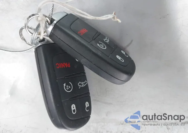 1C3CDFEB2GD539340: 44331112