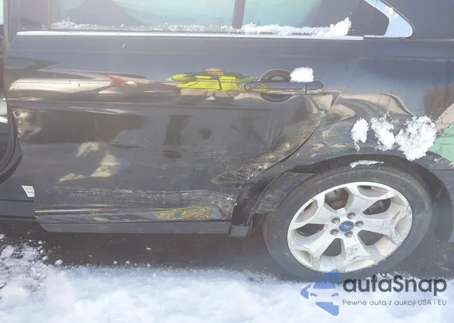 1FAHP2EW7CG136988: 44331218