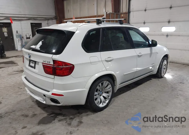 5UXZV8C56CL426002: 44331254