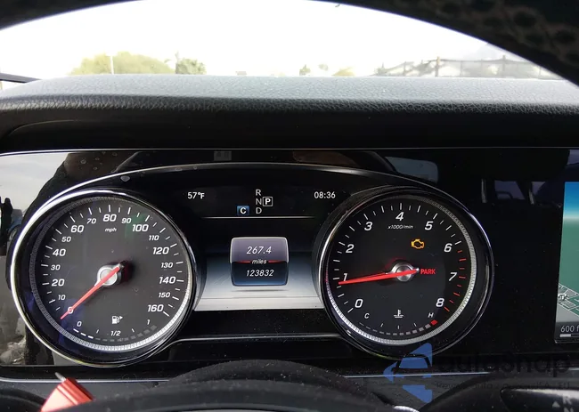 WDDZF4JB8HA094539: 44331257