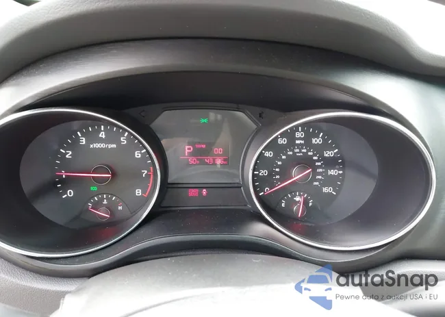 KNDMB5C10G6086642: 44331347