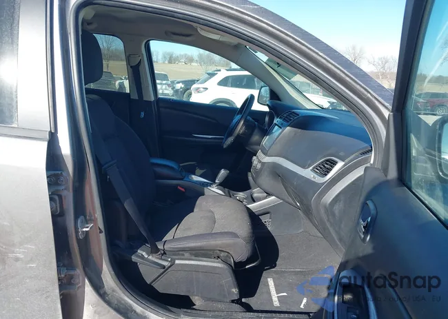 3C4PDCBG7CT393596: 44331354