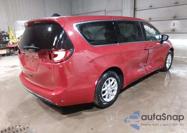 2C4RC1BG2TR175245: 44331370