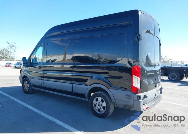 1FTYR2XM7HKB54668: 44331398