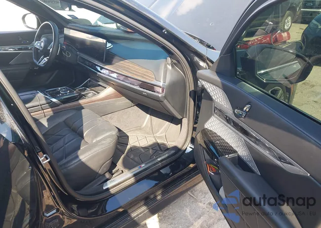 WBA33EJ05PCM90618: 44331438