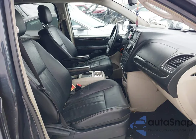 2C4RC1BG5ER330048: 44331480