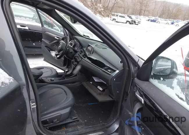 WBXHT3C34H5F76132: 44331484