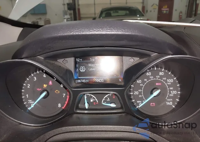 1FMCU0F76KUB05896: 44331515