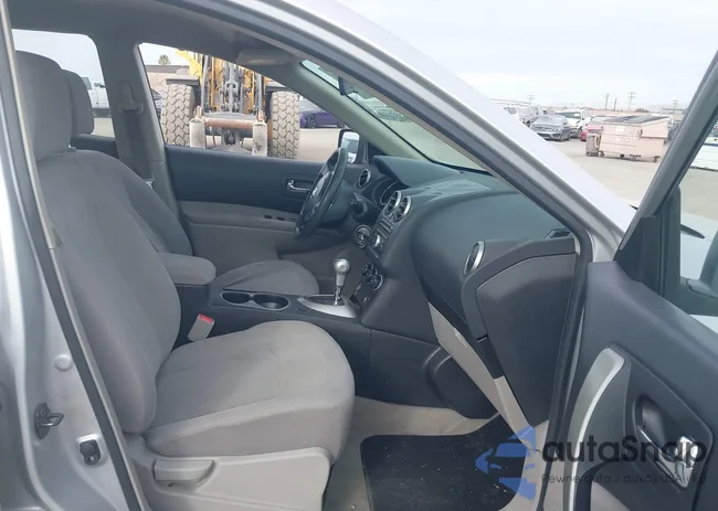 JN8AS5MT2DW553000: 44331533