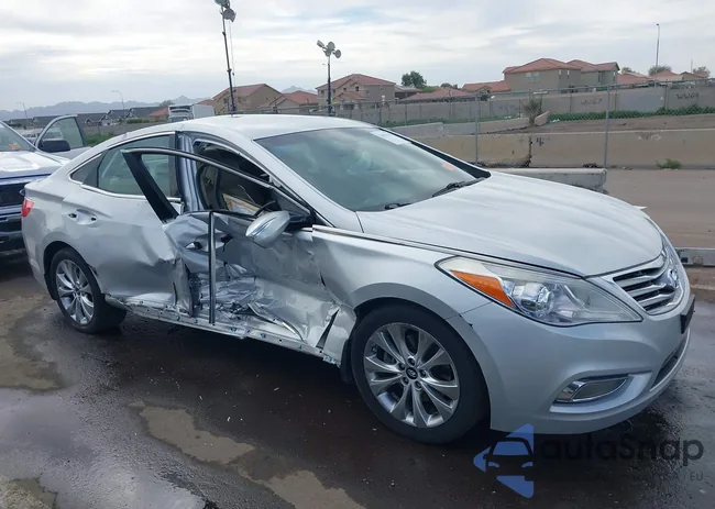 KMHFG4JG3DA200035: 44331563