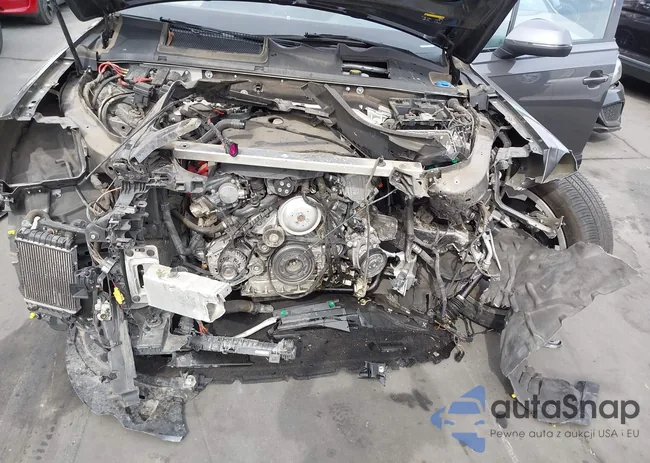 WA1VABF77JD044228: 44330582