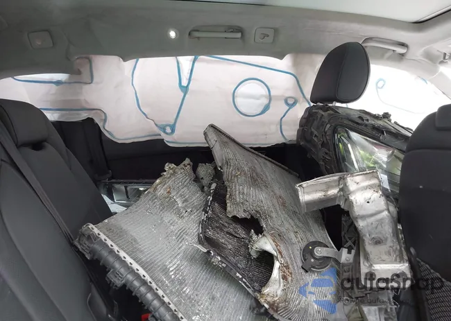 WA1VABF77JD044228: 44330582