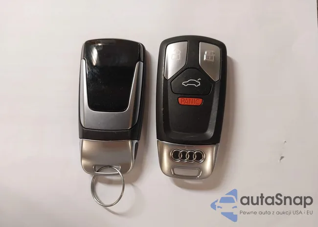 WA1VABF77JD044228: 44330582